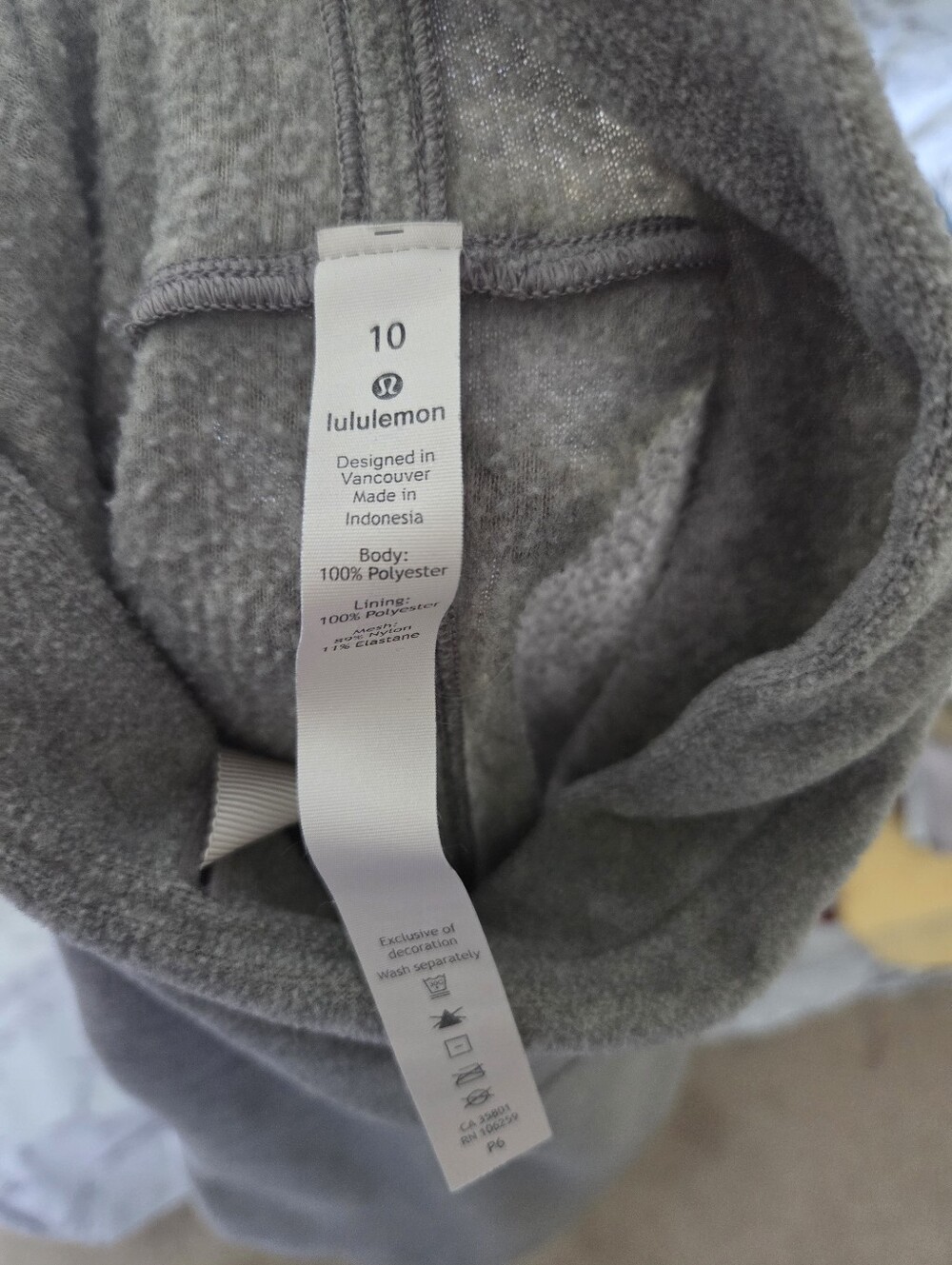 lululemon athletica Heather Gray Crewneck Sweater/sweatshirt 10